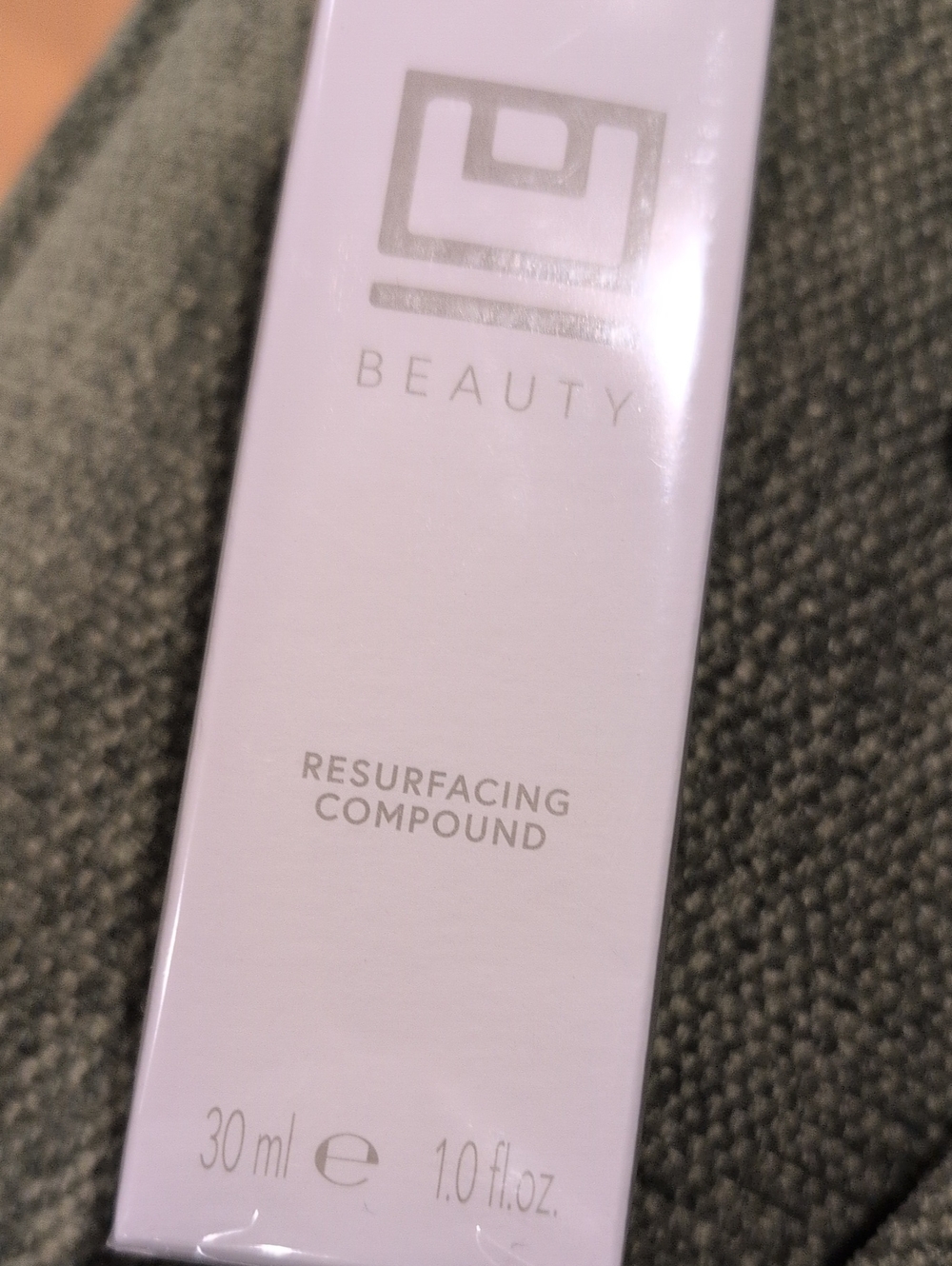 Award-Winning U Beauty Resurfacing Compound 30ml 1oz, Sealed, Retails For $148